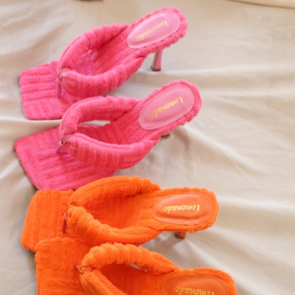 🆕️City Girl Collection// Pink thong Sandal - Picture 7 of 16